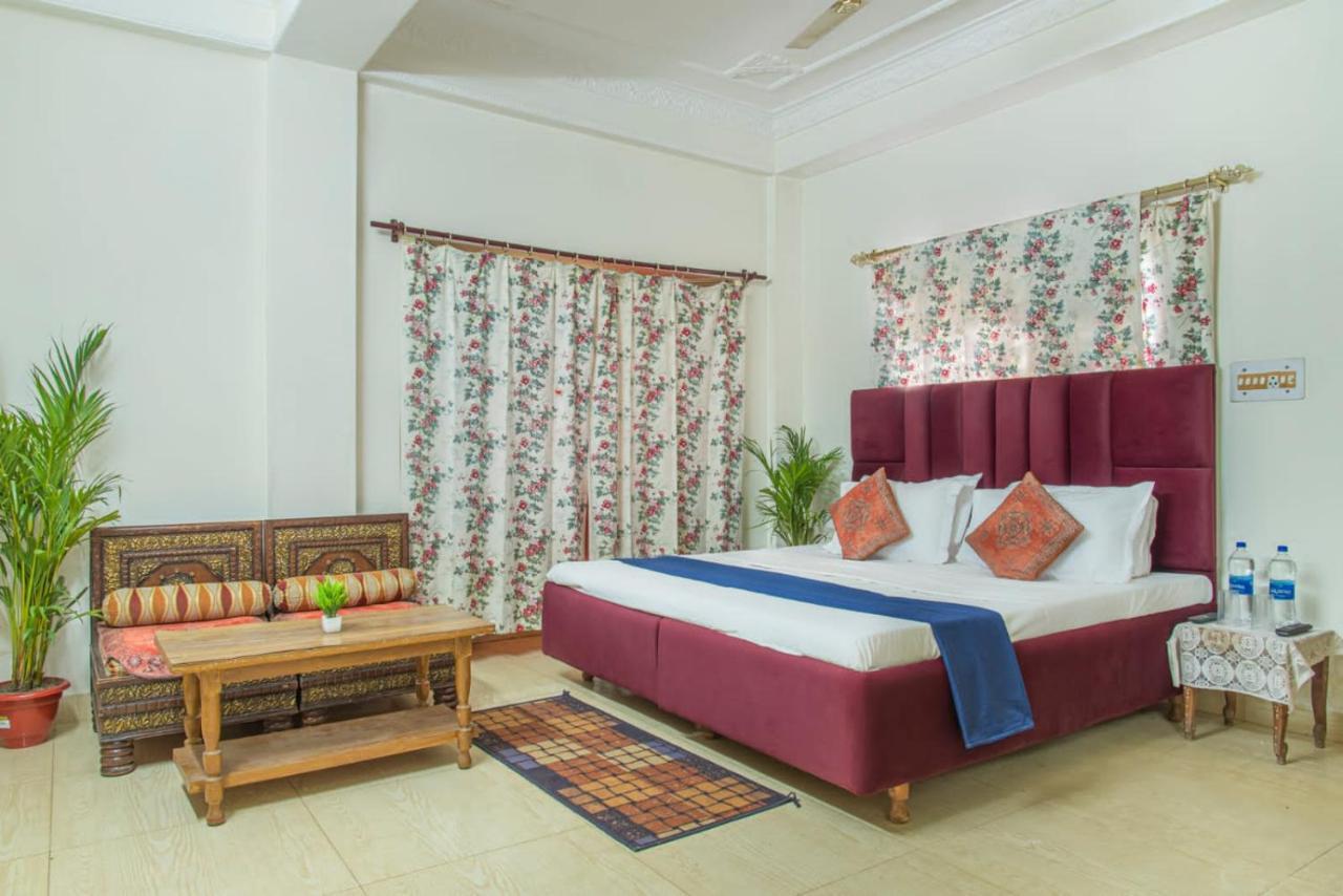 Host Jatin Kasauli Pine Villa 7Oi827O7O3 Kültér fotó
