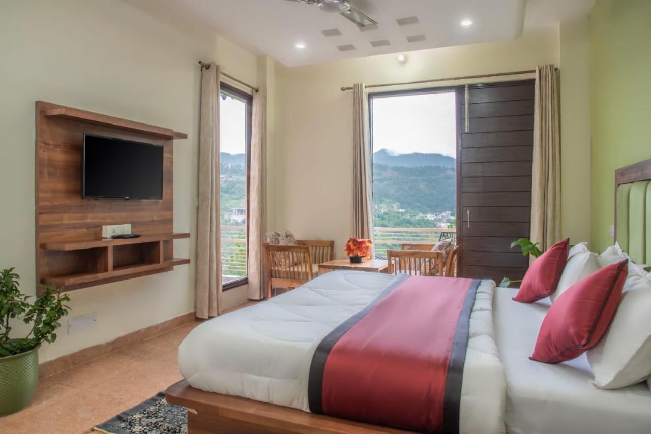 Host Jatin Kasauli Pine Villa 7Oi827O7O3 Kültér fotó
